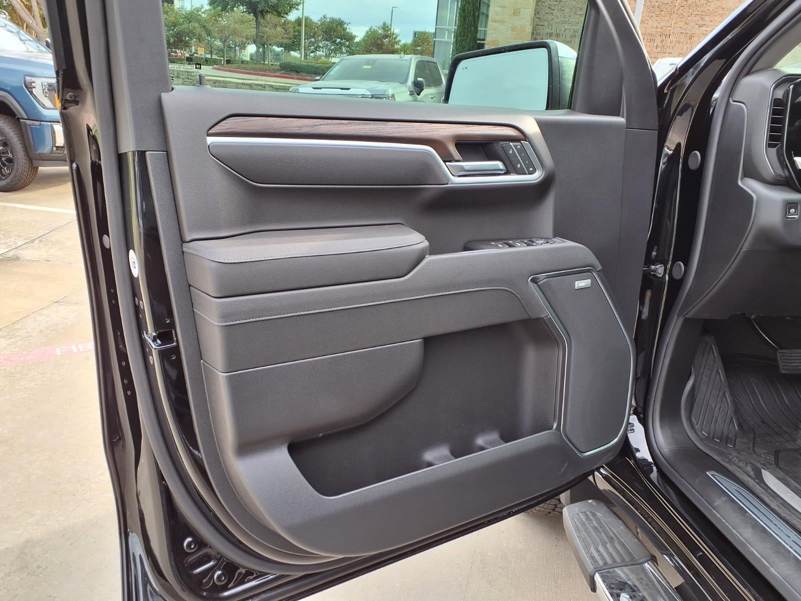 2026 GMC Sierra 1500 SLT Crew Cab Short Box 4WD