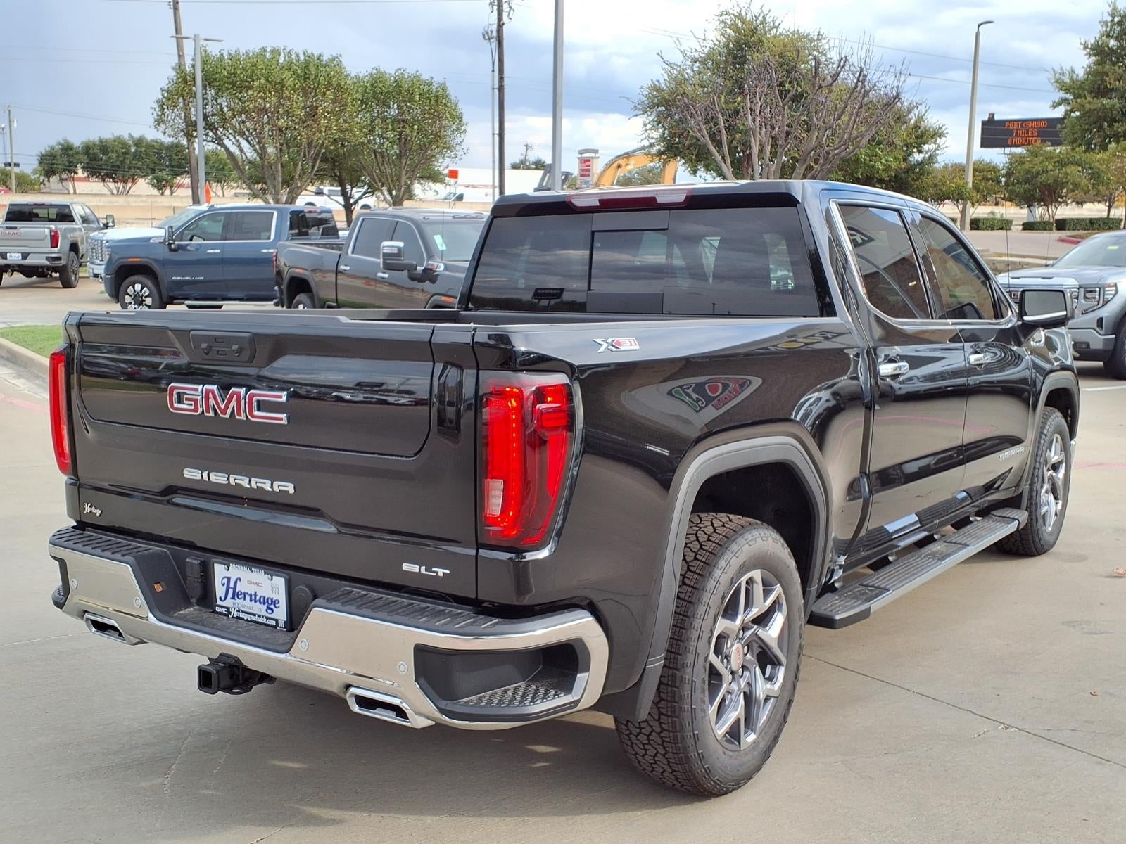2026 GMC Sierra 1500 SLT Crew Cab Short Box 4WD