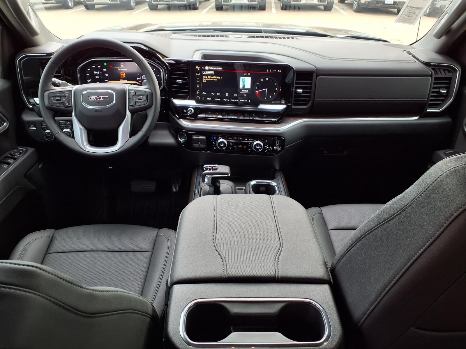 2026 GMC Sierra 1500 SLT Crew Cab Short Box 4WD