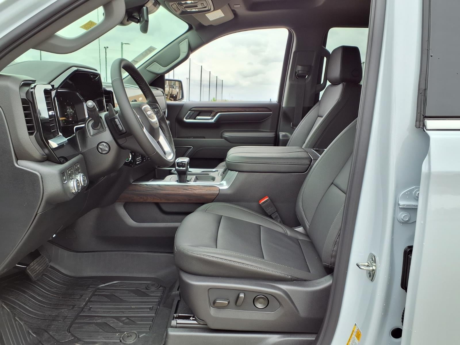 2026 GMC Sierra 1500 SLT Crew Cab Short Box 4WD