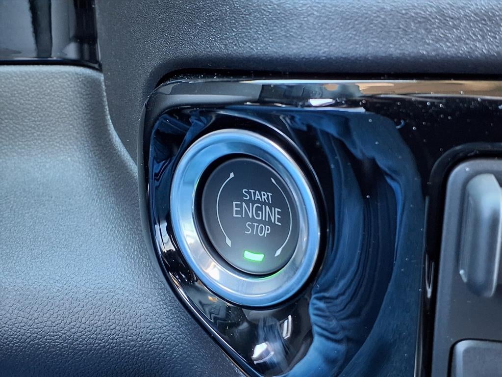 2026 GMC Sierra 1500 SLT Crew Cab Short Box 4WD