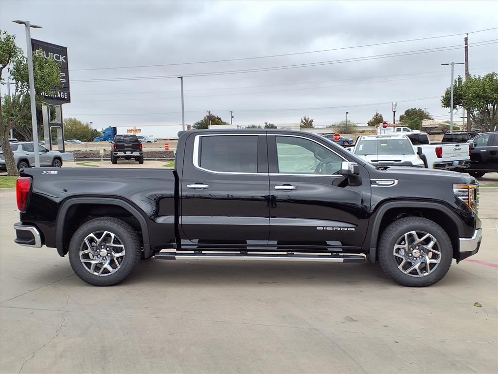 2026 GMC Sierra 1500 SLT Crew Cab Short Box 4WD