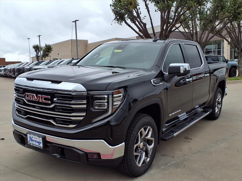 2026 GMC Sierra 1500 SLT Crew Cab Short Box 4WD