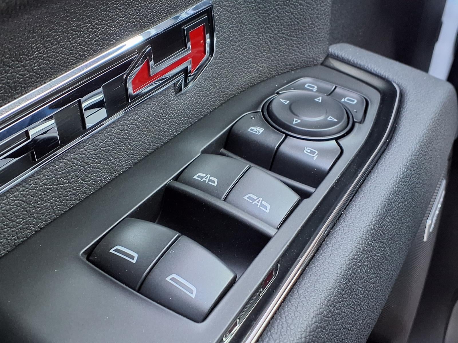 2026 GMC Sierra 1500 AT4 Crew Cab Short Box 4WD