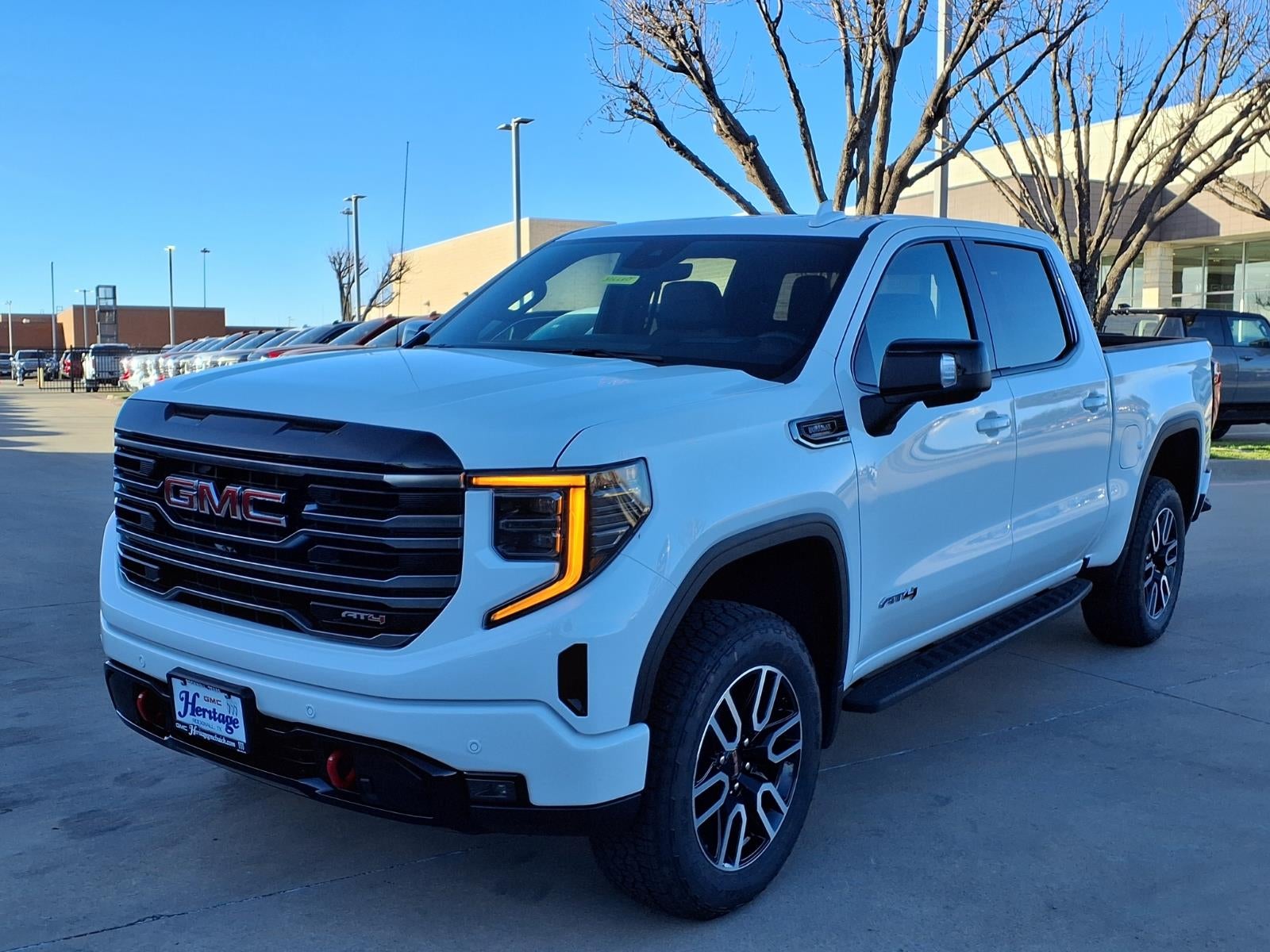 2026 GMC Sierra 1500 AT4 Crew Cab Short Box 4WD