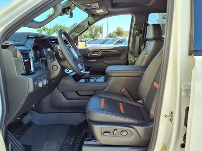 2026 GMC Sierra 1500 AT4 Crew Cab Short Box 4WD