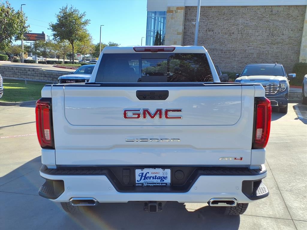 2026 GMC Sierra 1500 AT4 Crew Cab Short Box 4WD