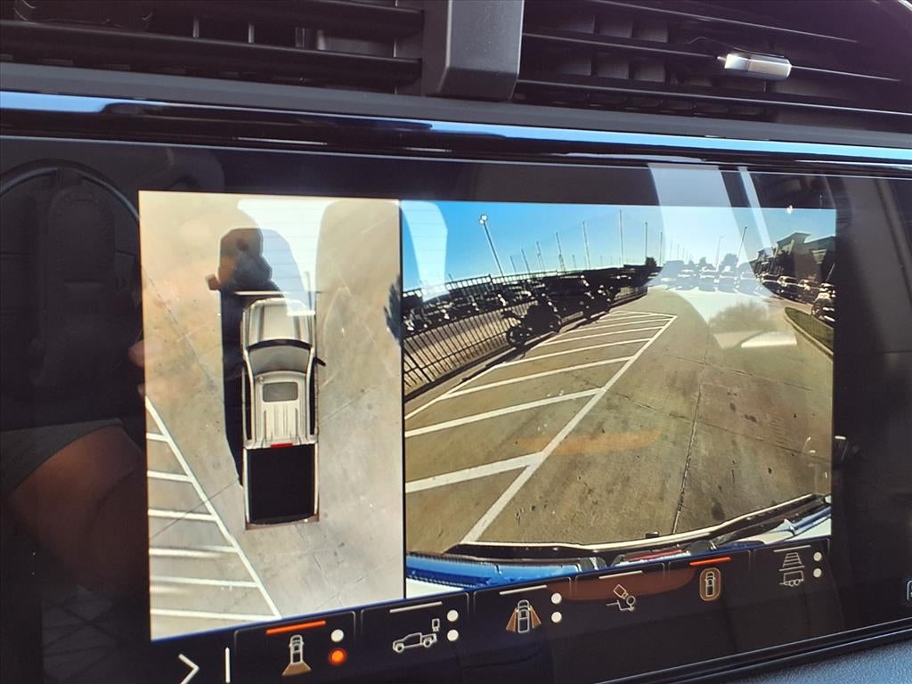 2026 GMC Sierra 1500 AT4 Crew Cab Short Box 4WD