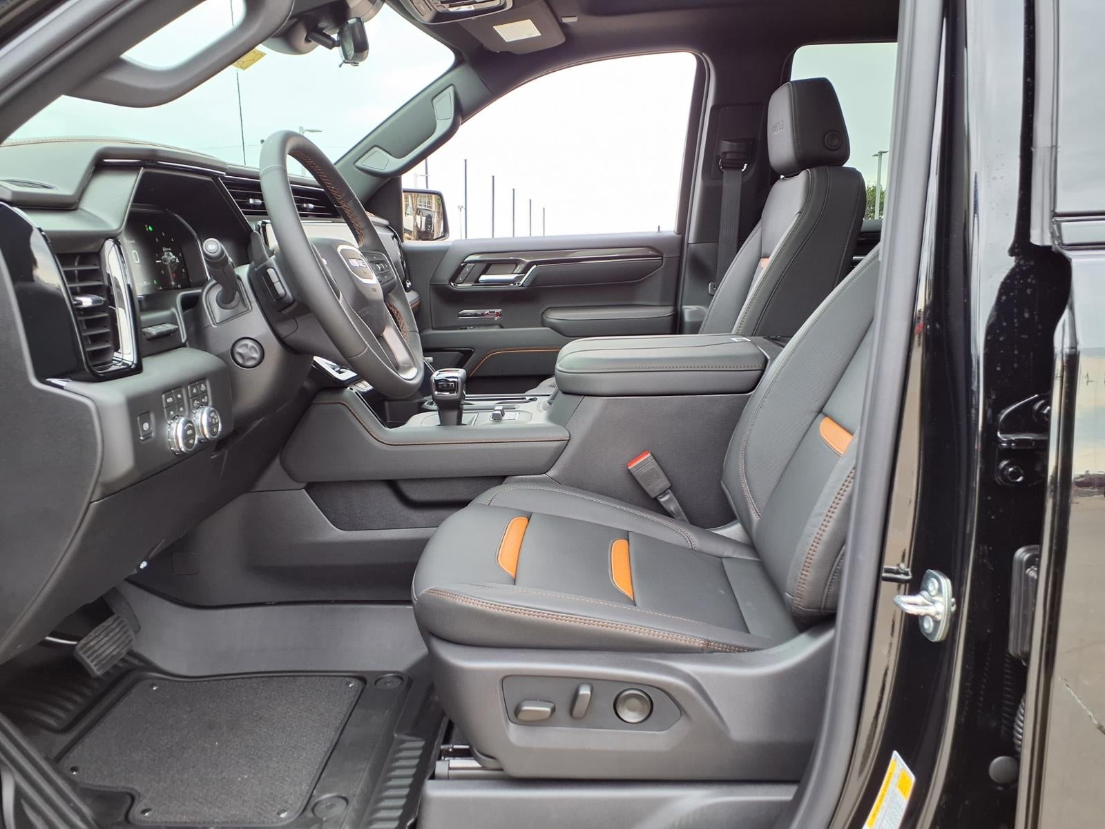 2026 GMC Sierra 1500 AT4 Crew Cab Short Box 4WD