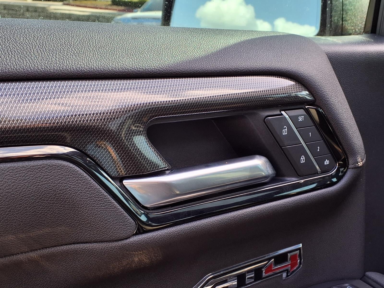2026 GMC Sierra 1500 AT4 Crew Cab Short Box 4WD