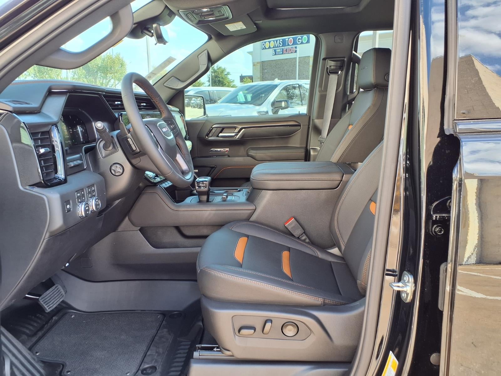 2026 GMC Sierra 1500 AT4 Crew Cab Short Box 4WD