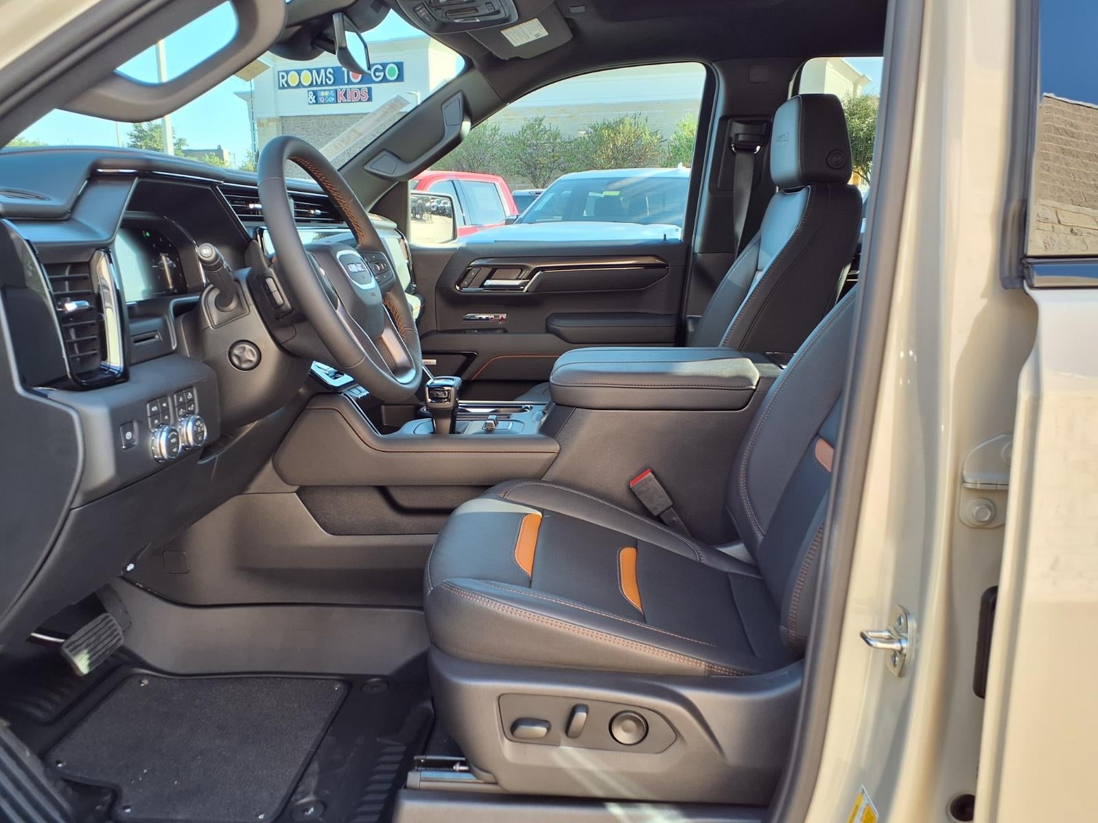 2026 GMC Sierra 1500 AT4 Crew Cab Short Box 4WD