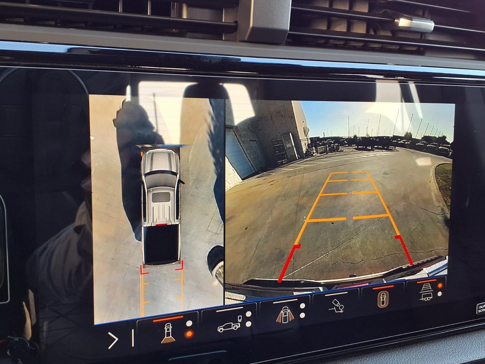 2026 GMC Sierra 1500 AT4 Crew Cab Short Box 4WD