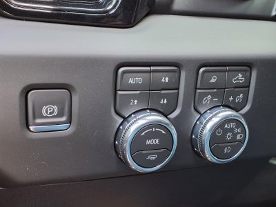 2026 GMC Sierra 1500 AT4 Crew Cab Short Box 4WD