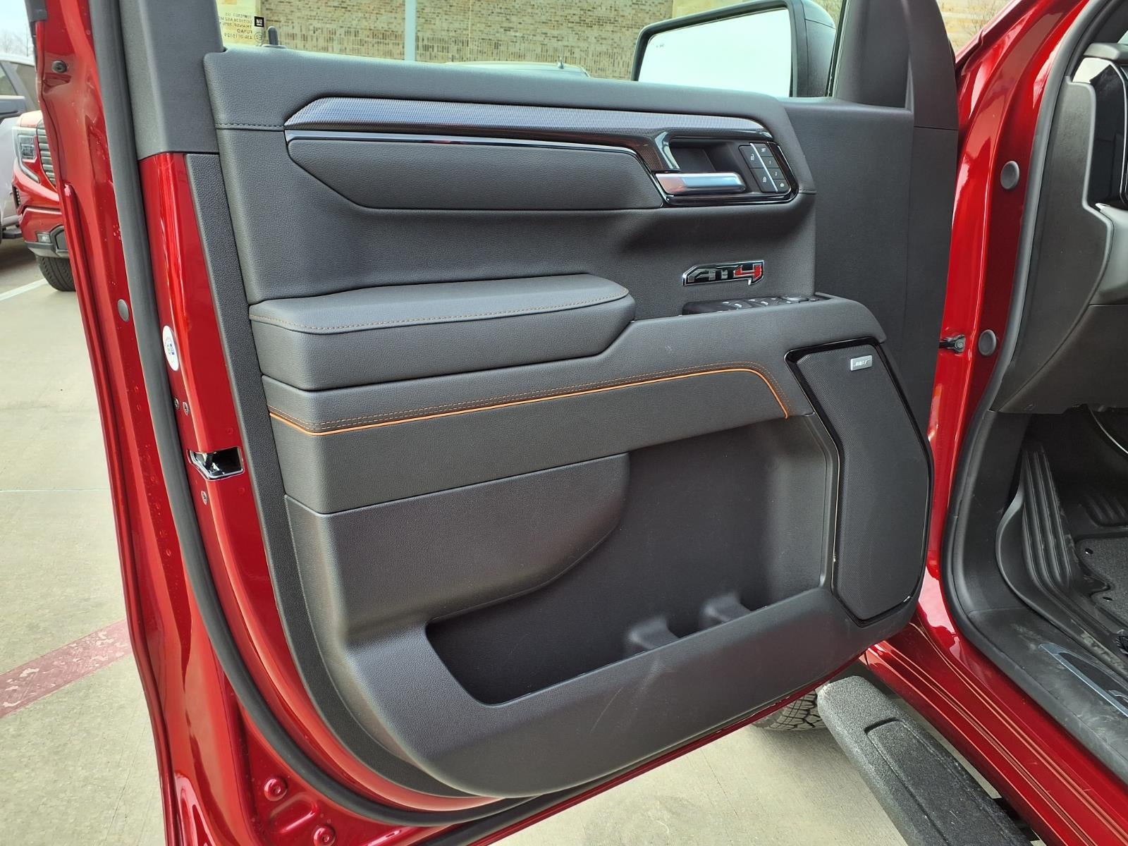 2026 GMC Sierra 1500 AT4 Crew Cab Short Box 4WD