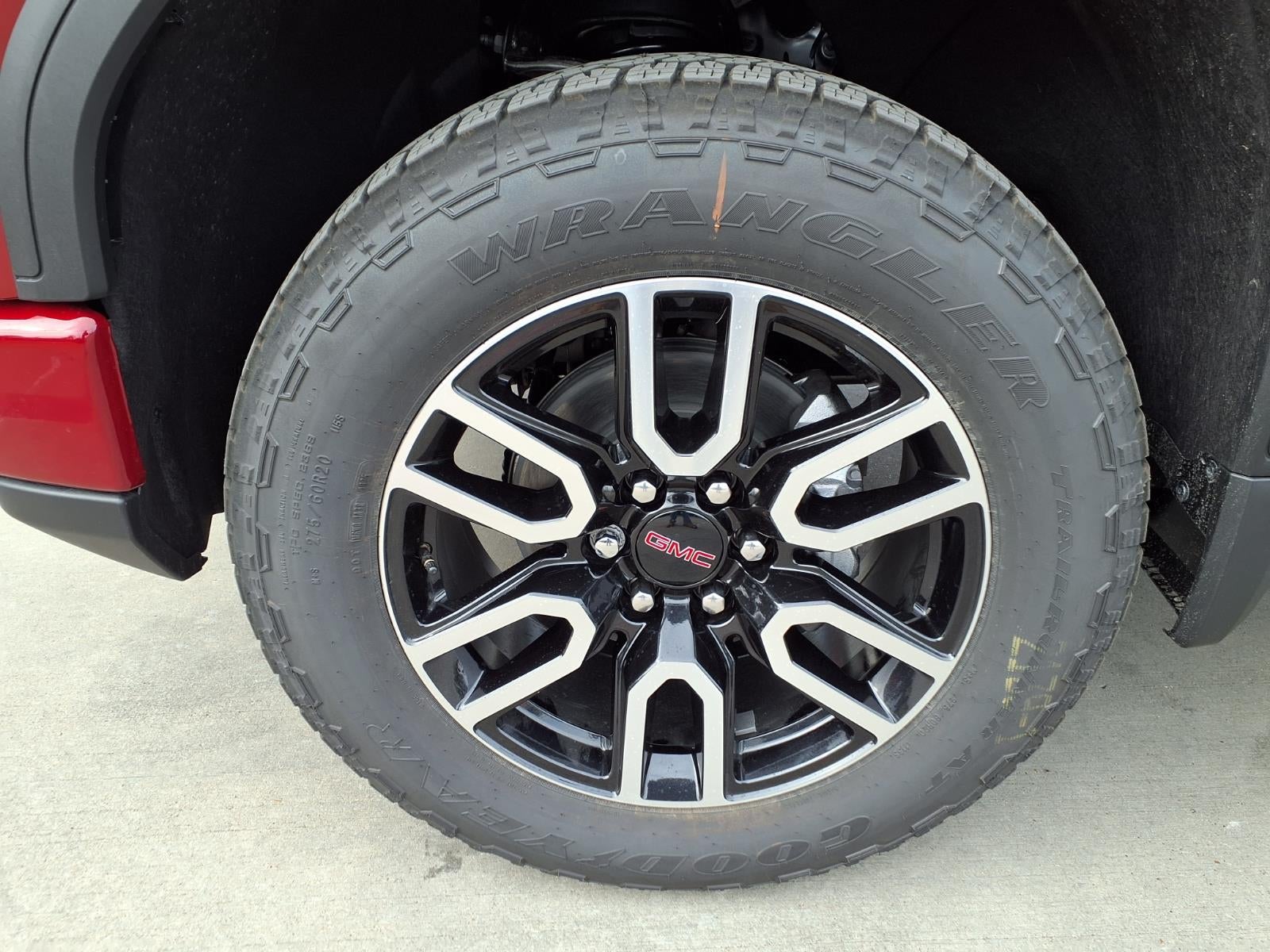 2026 GMC Sierra 1500 AT4 Crew Cab Short Box 4WD