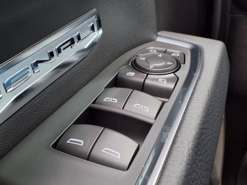 2026 GMC Sierra 1500 Denali Crew Cab Short Box 4WD