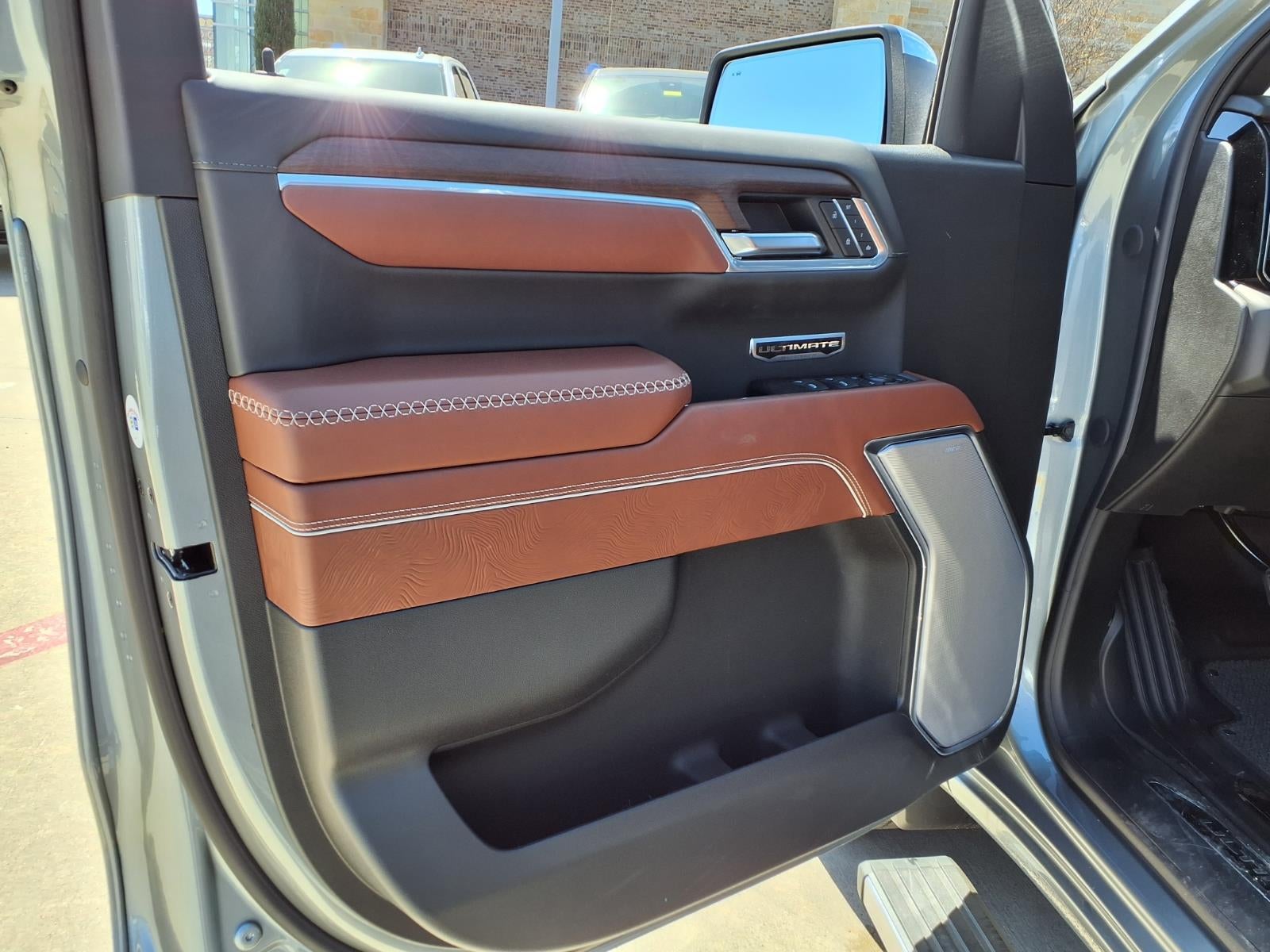 2026 GMC Sierra 1500 Denali Ultimate Crew Cab Short Box 4WD