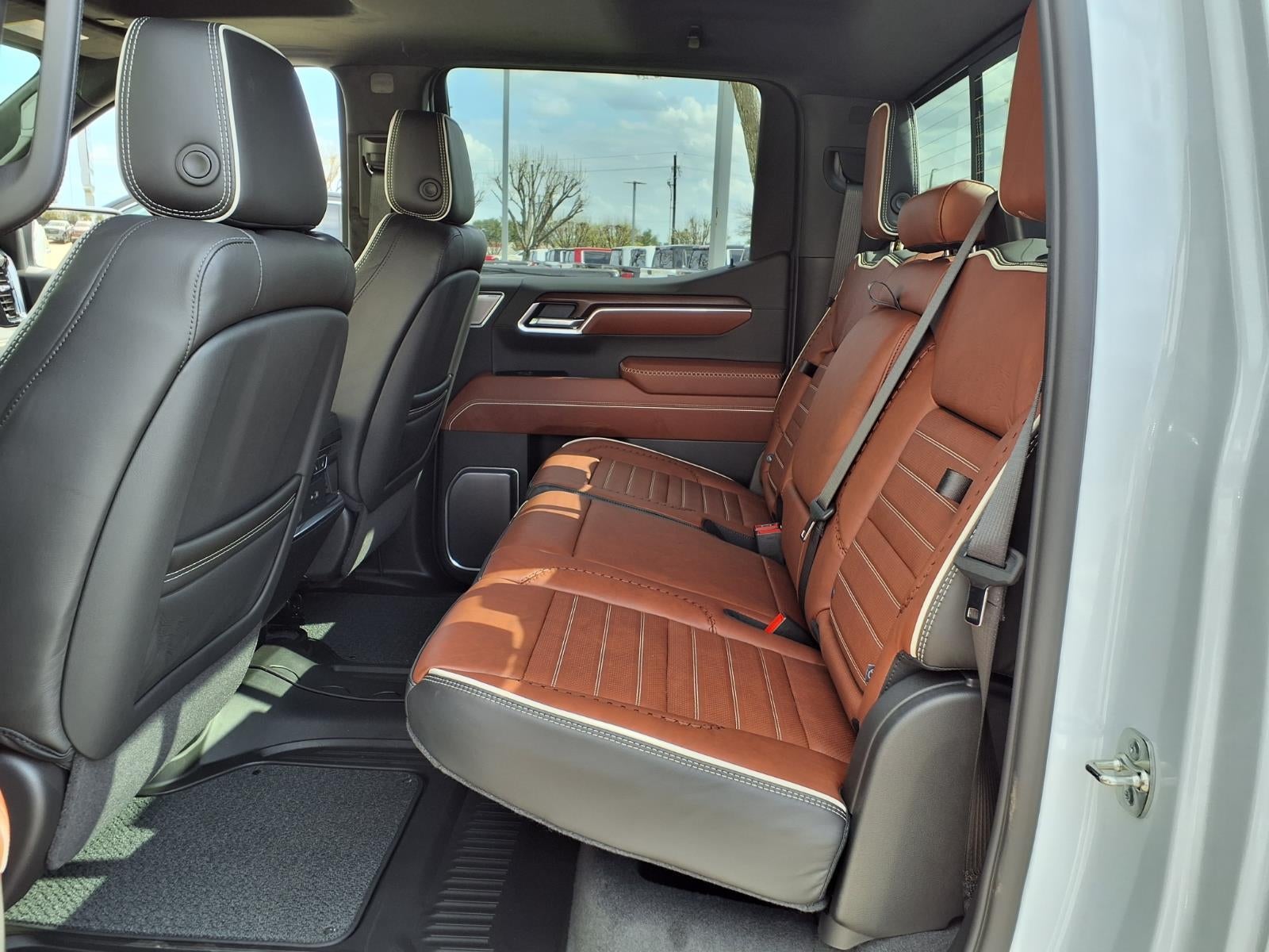 2026 GMC Sierra 1500 Denali Ultimate Crew Cab Short Box 4WD