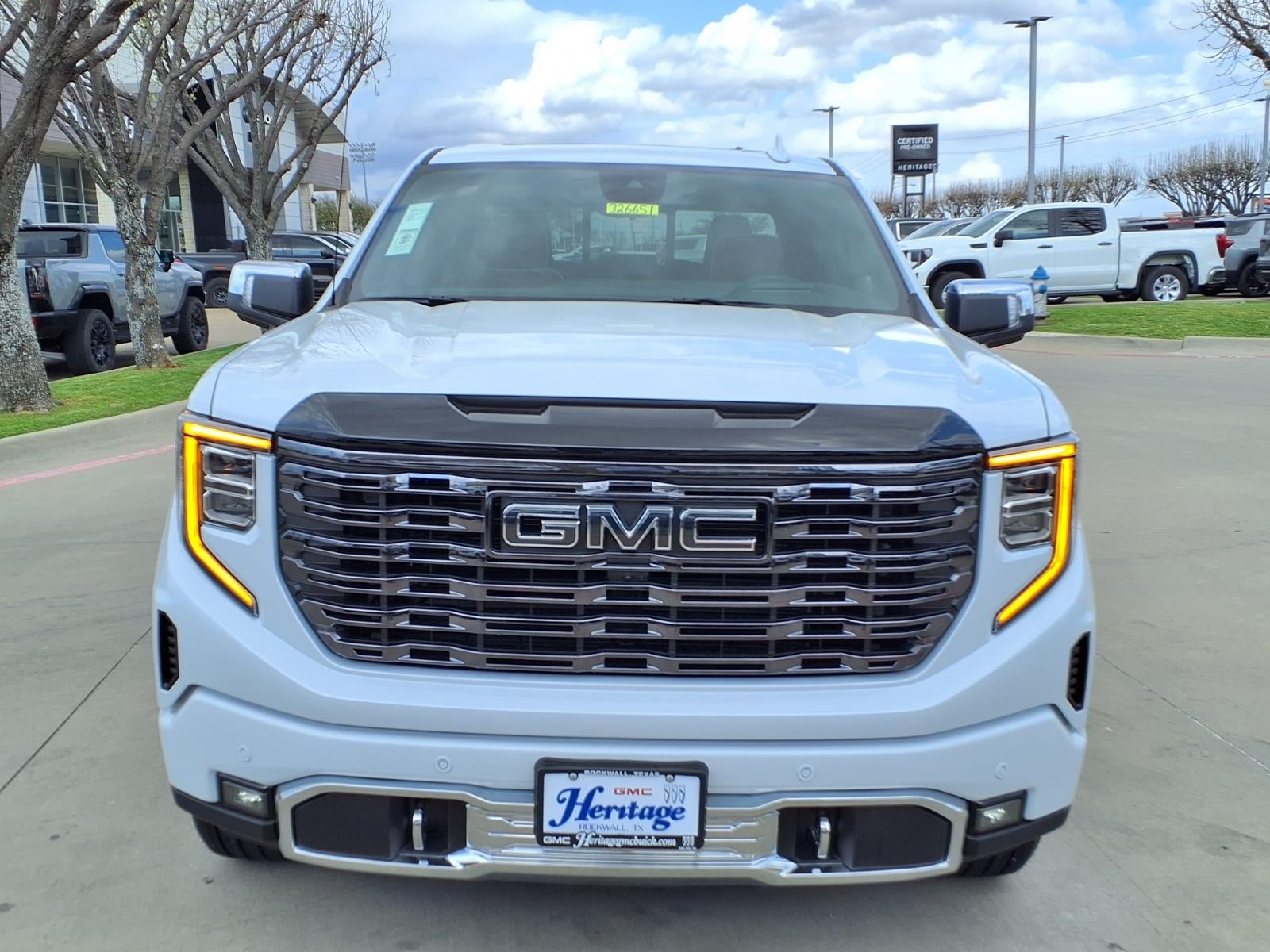 2026 GMC Sierra 1500 Denali Ultimate Crew Cab Short Box 4WD