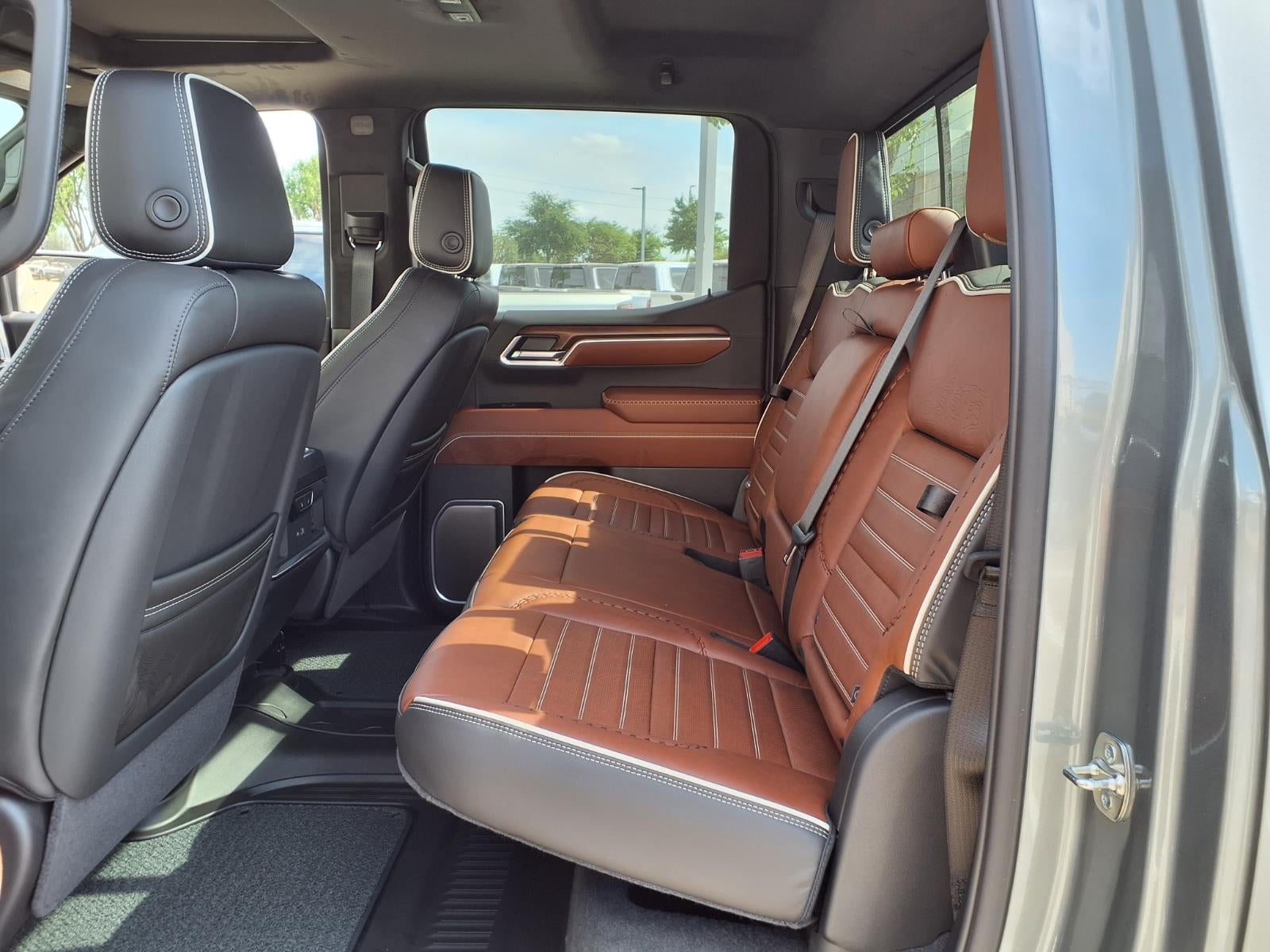 2026 GMC Sierra 1500 Denali Ultimate Crew Cab Short Box 4WD