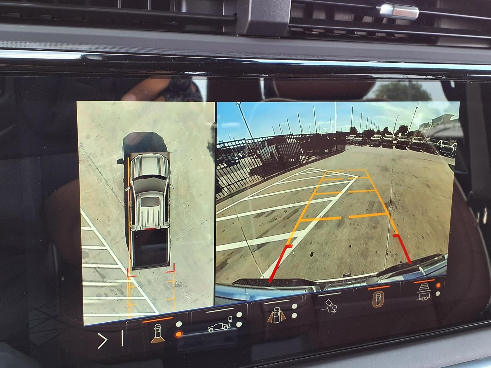 2026 GMC Sierra 1500 Denali Ultimate Crew Cab Short Box 4WD