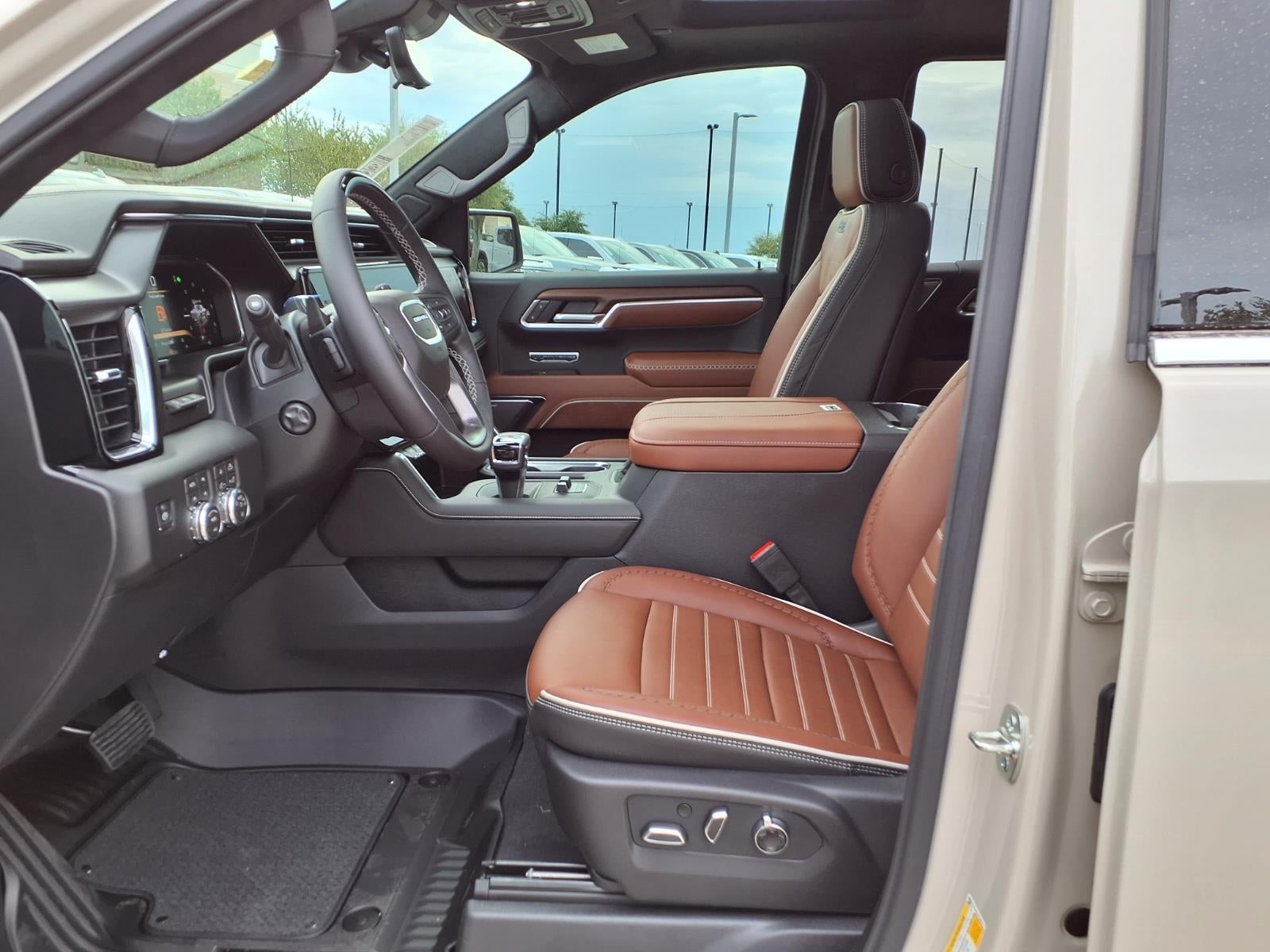 2026 GMC Sierra 1500 Denali Ultimate Crew Cab Short Box 4WD