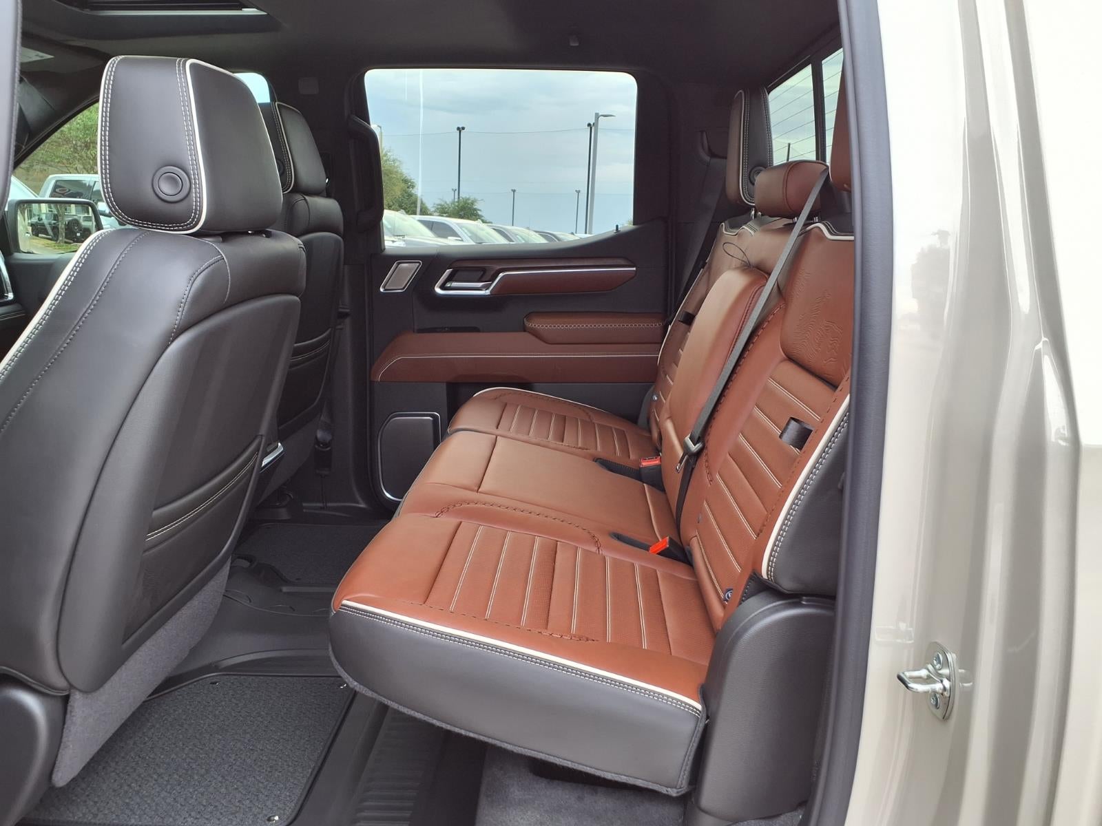 2026 GMC Sierra 1500 Denali Ultimate Crew Cab Short Box 4WD