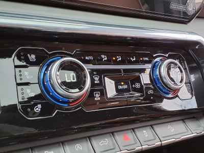 2026 GMC Sierra 1500 Denali Ultimate Crew Cab Short Box 4WD