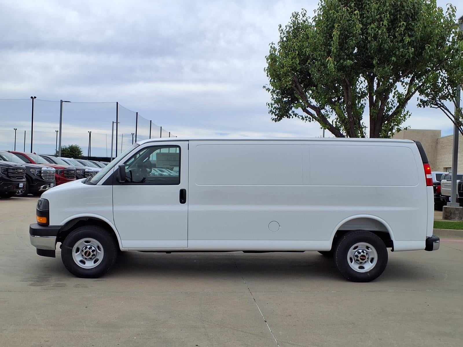 2026 GMC Savana Cargo Work Van 2500 Extended Wheelbase RWD