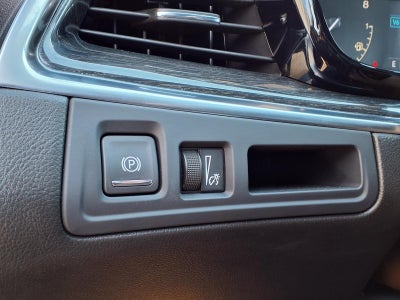 2023 Cadillac XT5 FWD Premium Luxury