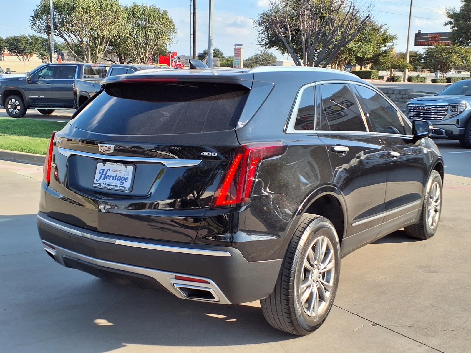 2023 Cadillac XT5 FWD Premium Luxury