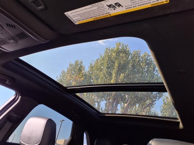 2023 Cadillac XT5 FWD Premium Luxury