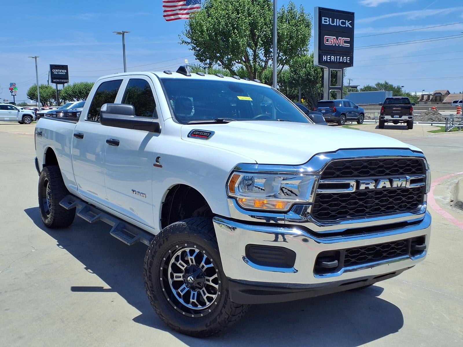 2022 RAM 2500 Tradesman 4X4 Crew Cab SWB's photo