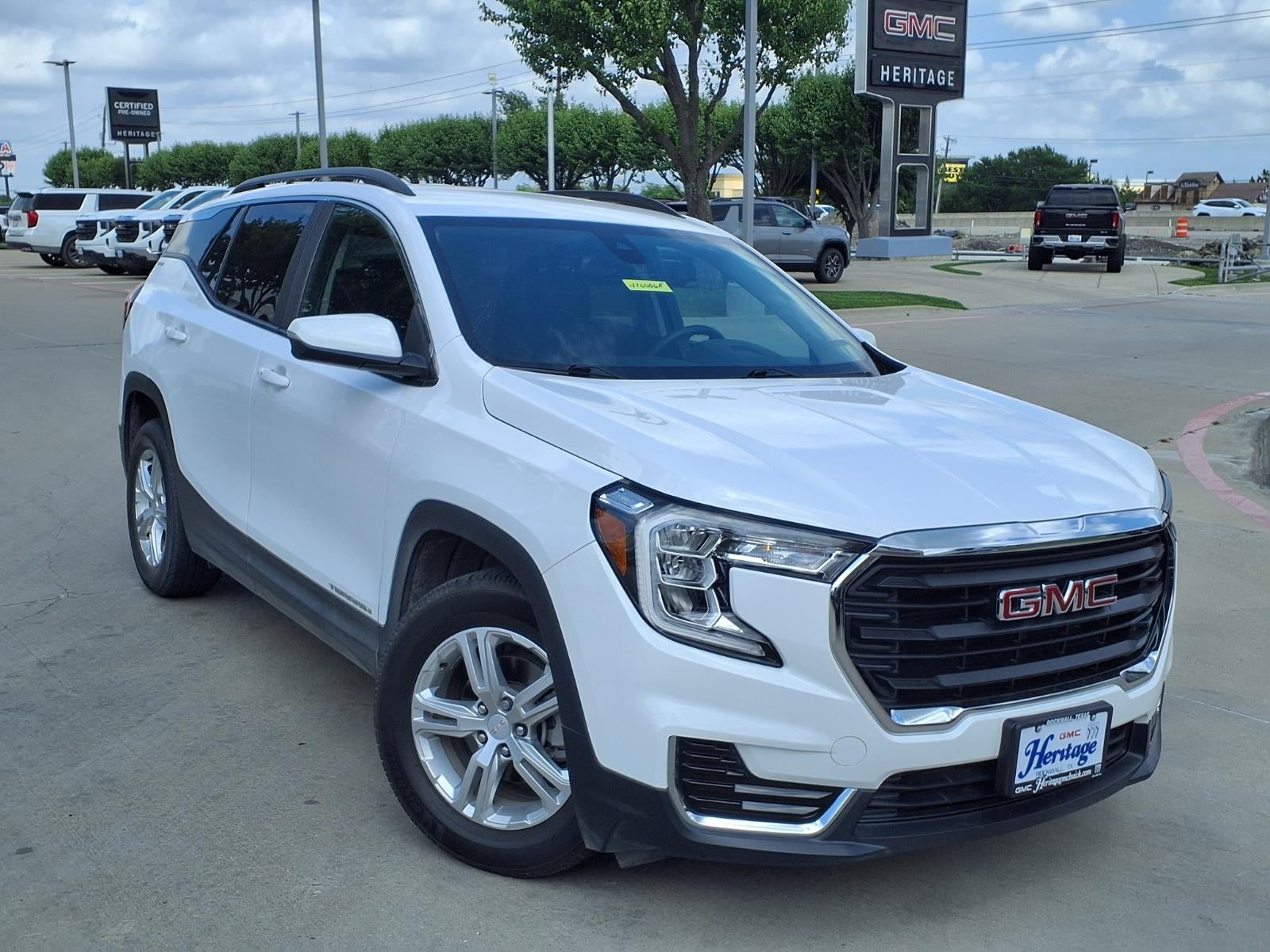 2022 GMC Terrain SLE