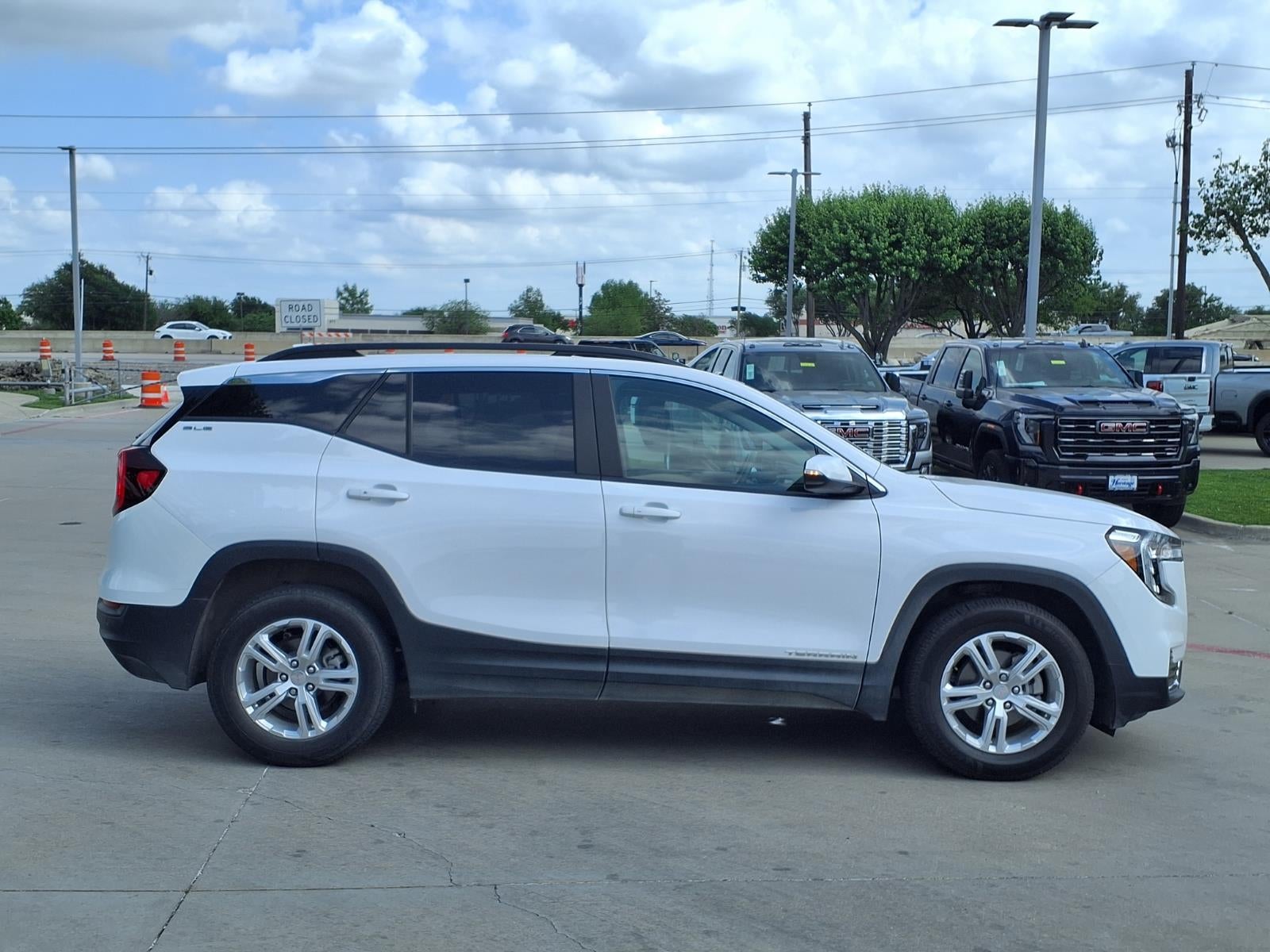 2022 GMC Terrain SLE