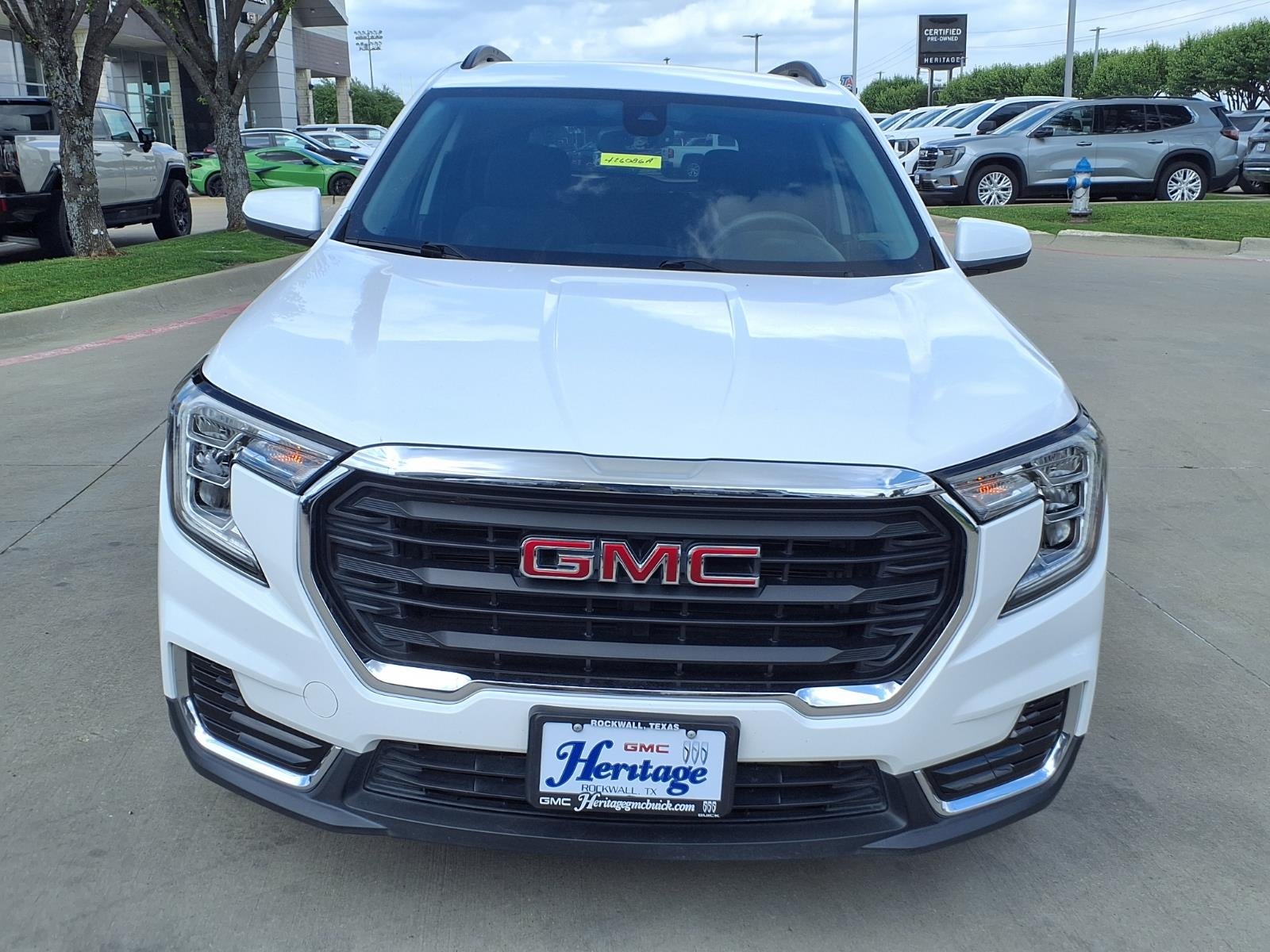 2022 GMC Terrain SLE