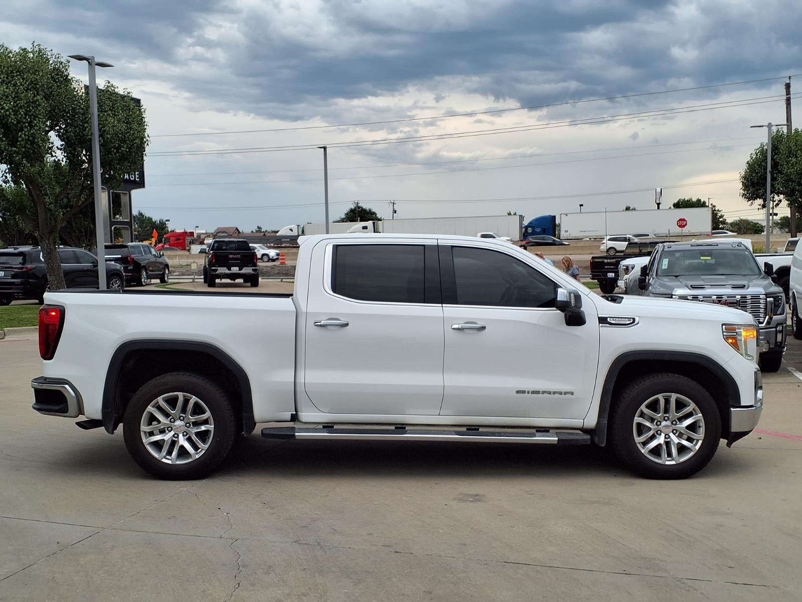 2021 GMC Sierra 1500 SLT