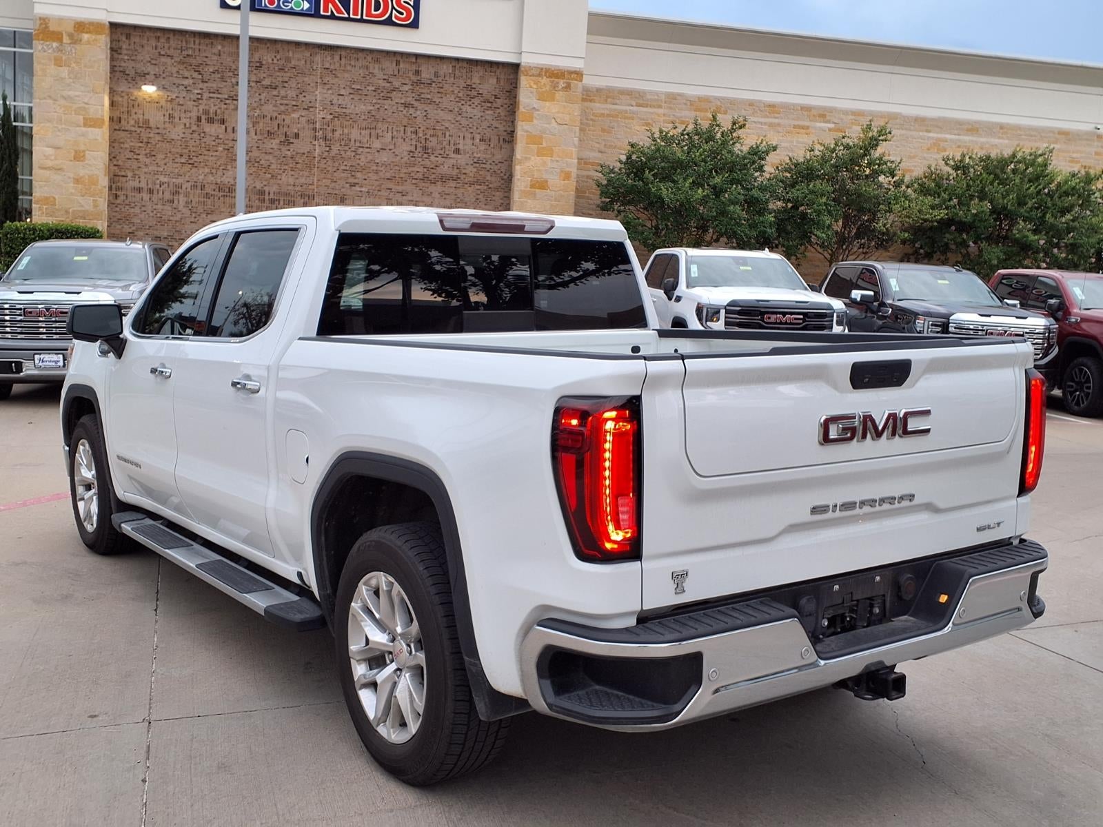 2021 GMC Sierra 1500 SLT