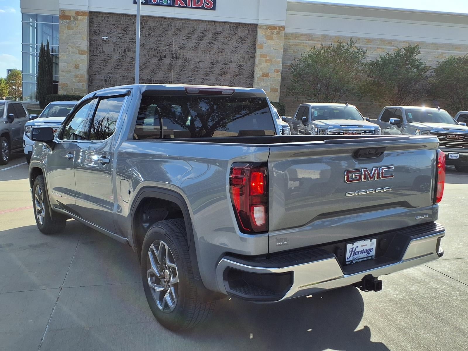 2024 GMC Sierra 1500 SLE
