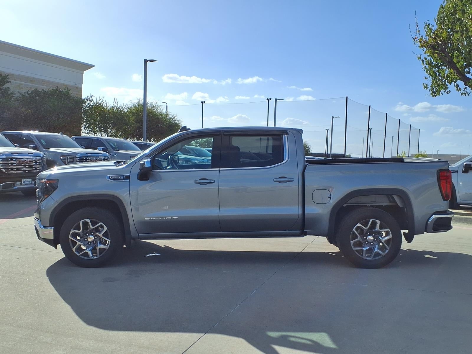2024 GMC Sierra 1500 SLE
