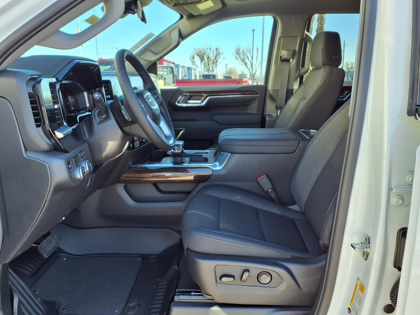 2026 GMC Sierra 1500 Elevation Crew Cab Short Box RWD