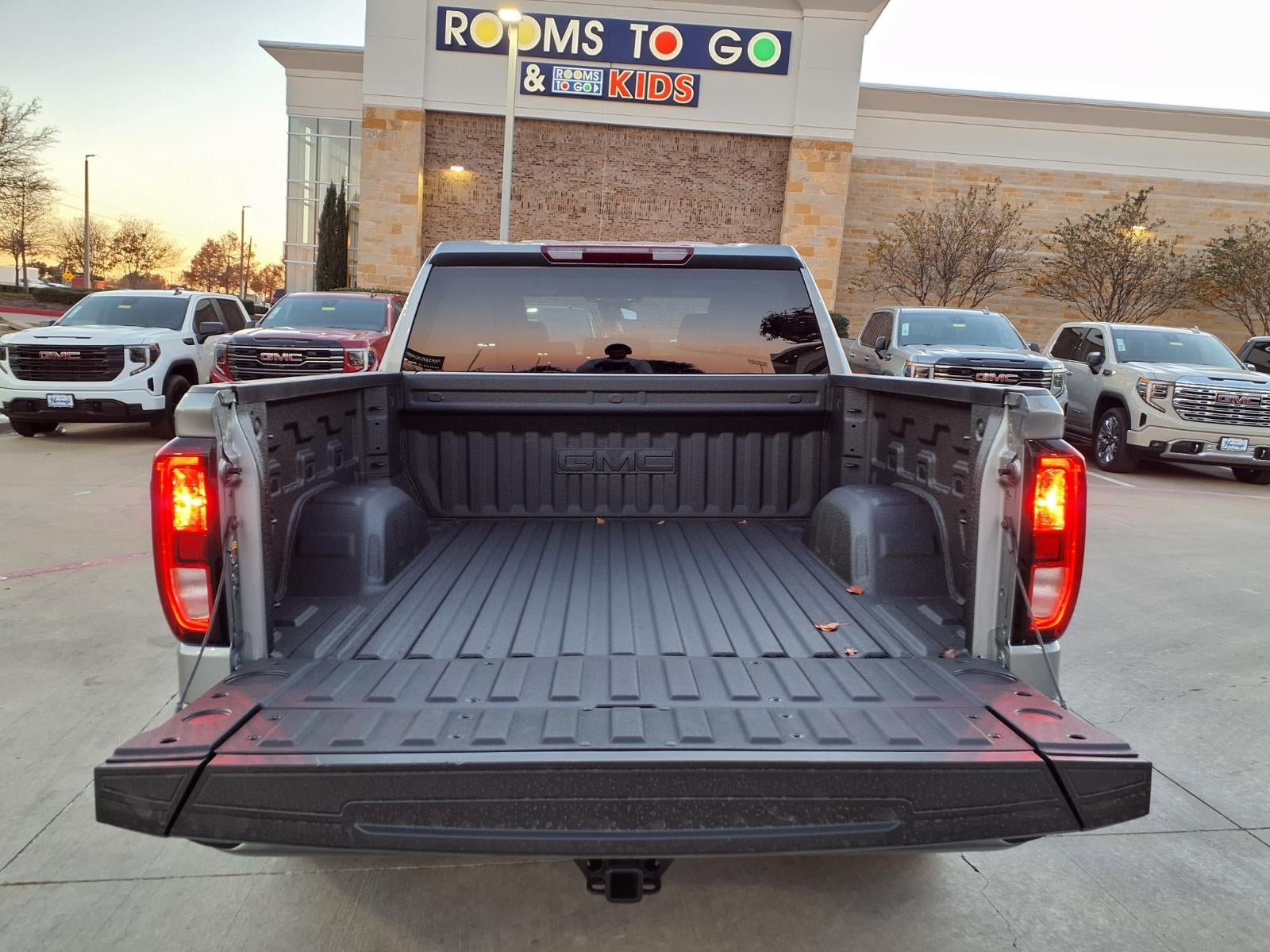 2026 GMC Sierra 1500 Elevation Crew Cab Short Box RWD
