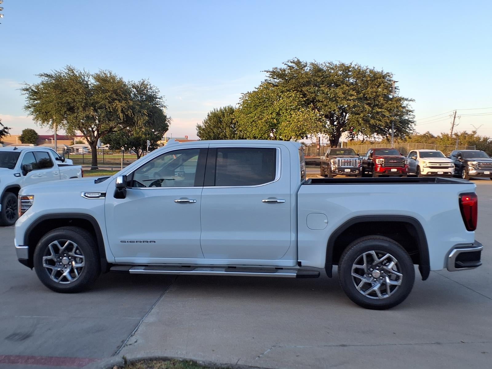 2026 GMC Sierra 1500 SLT Crew Cab Short Box RWD