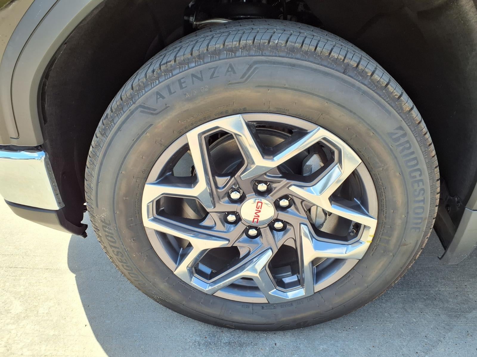 2026 GMC Sierra 1500 SLT Crew Cab Short Box RWD