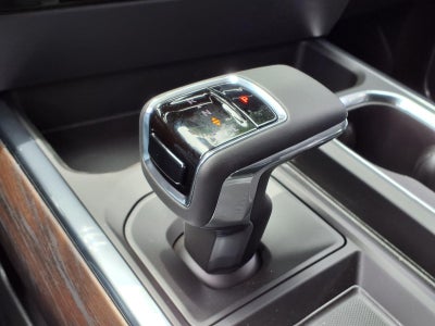 2026 GMC Sierra 1500 SLT Crew Cab Short Box RWD