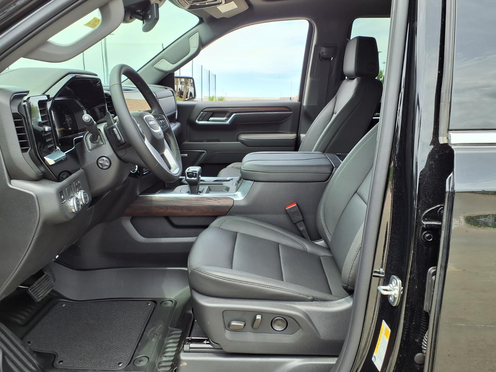 2026 GMC Sierra 1500 SLT Crew Cab Short Box RWD