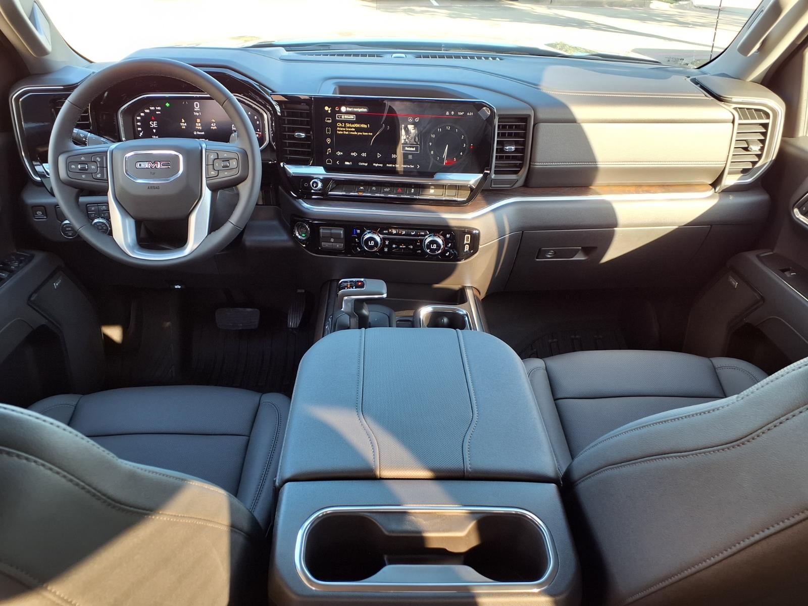 2026 GMC Sierra 1500 SLT Crew Cab Short Box RWD