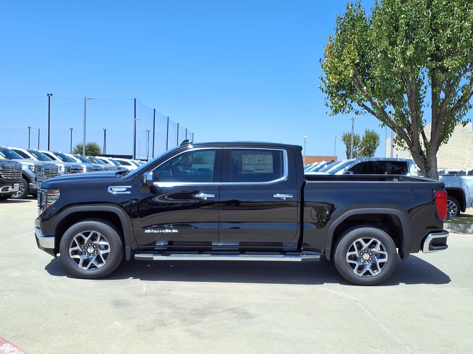 2026 GMC Sierra 1500 SLT Crew Cab Short Box RWD