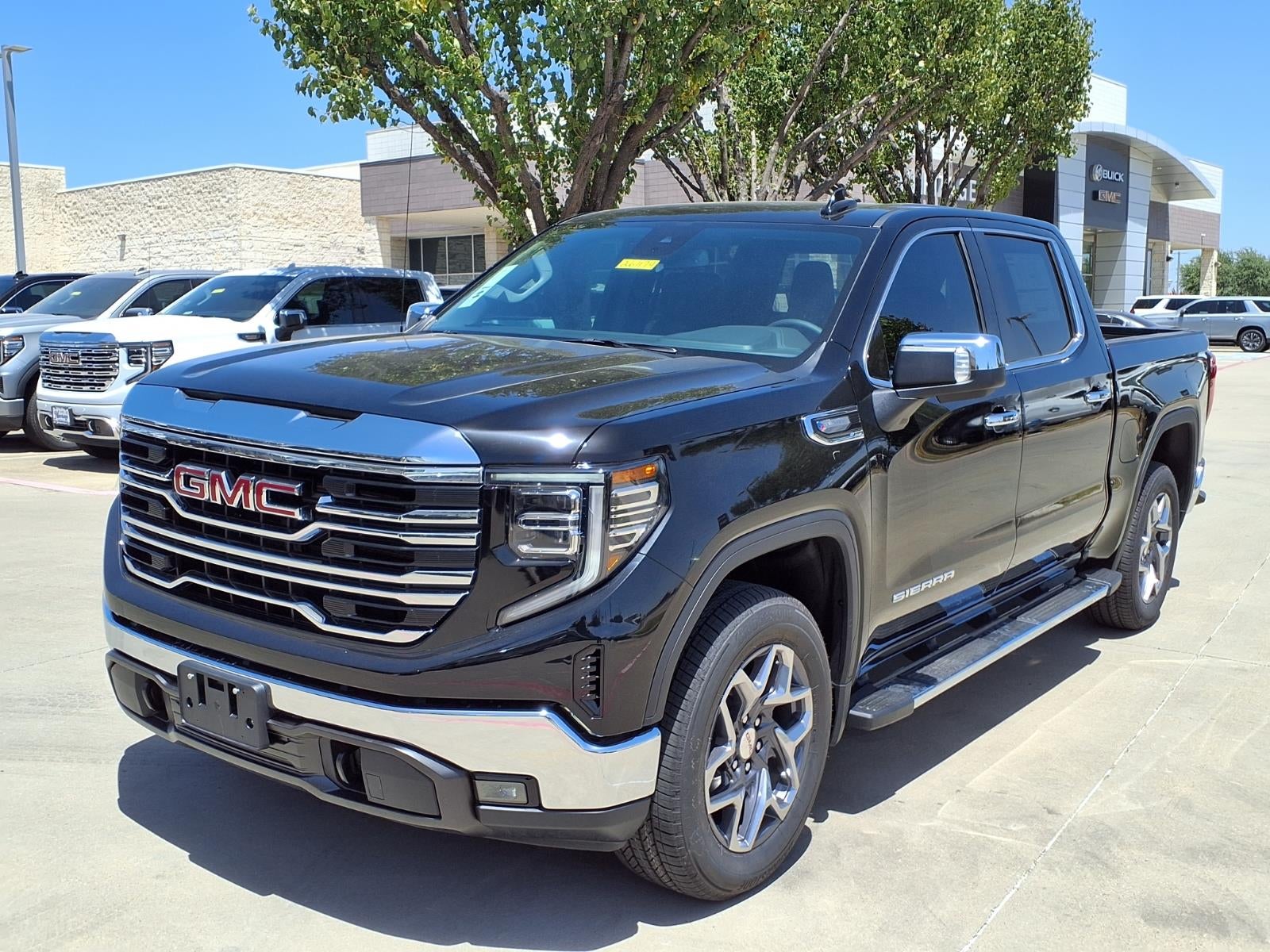 2026 GMC Sierra 1500 SLT Crew Cab Short Box RWD